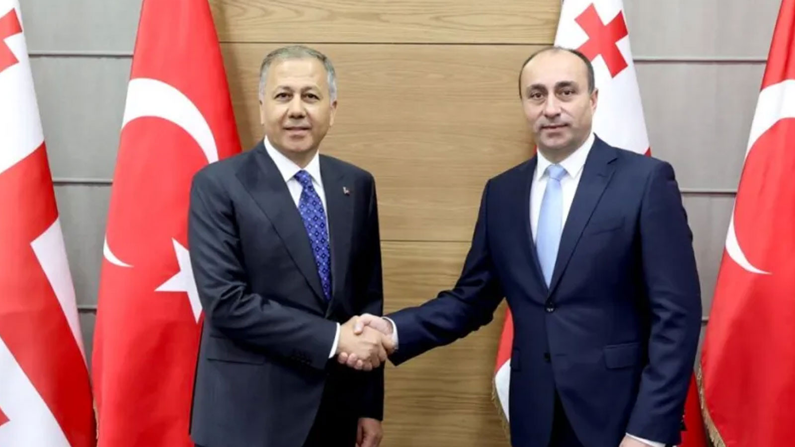 Bakan Yerlikaya ve Gürcistan İçişleri Bakanı ile ortak açıklama