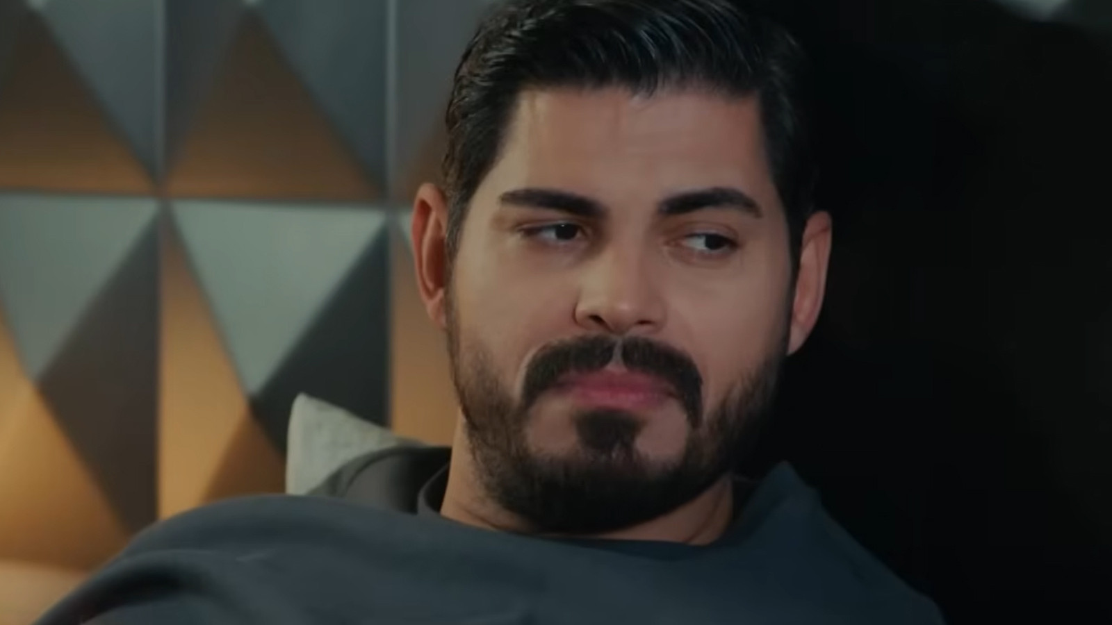 Gelin 309. Bölüm Tek Parça Full İzle! Kanal 7 Gelin son bölüm izle!