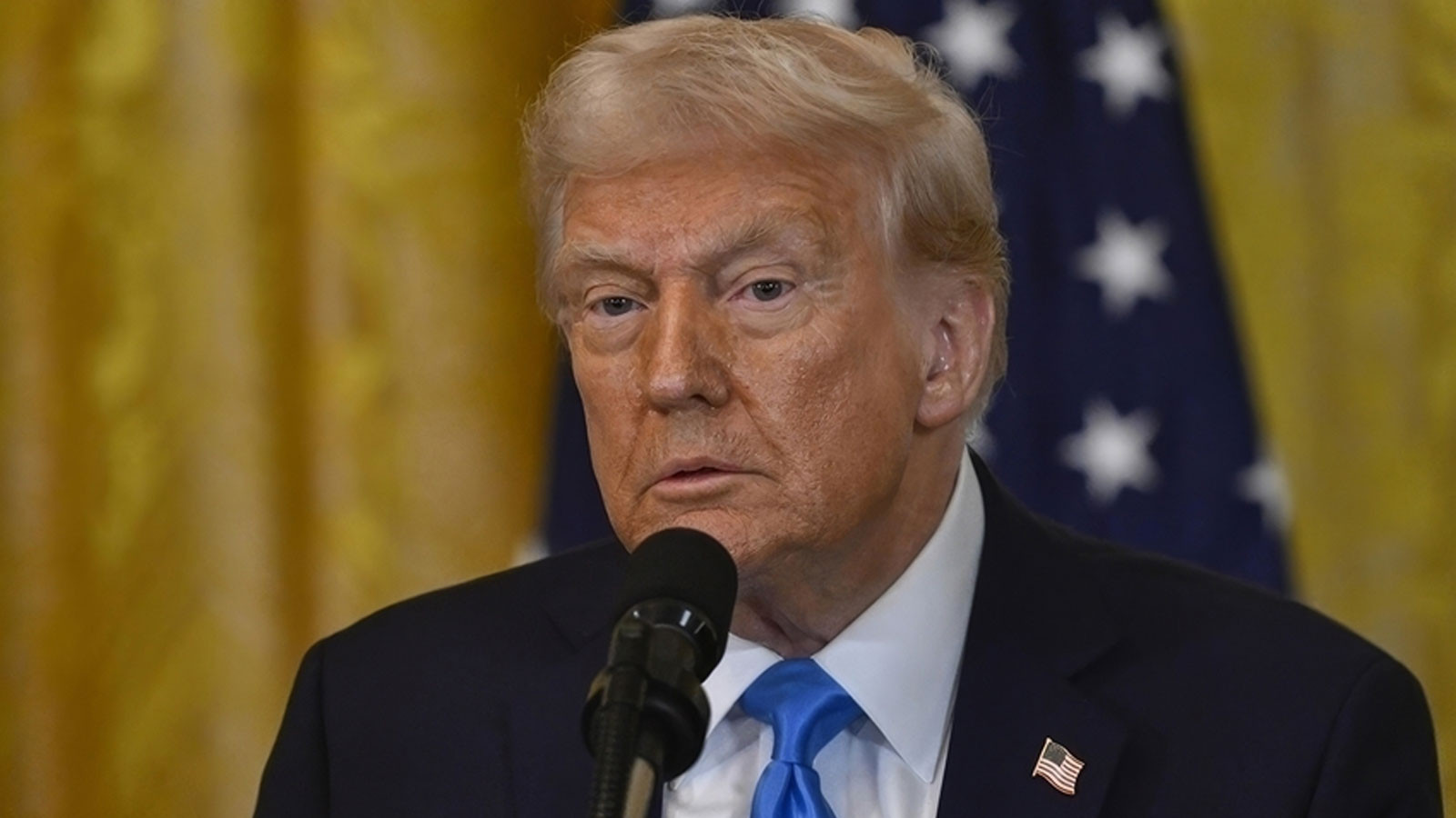 Trump’tan Fed çıkışı: Benimle aynı fikirde olmayan başkan olamaz