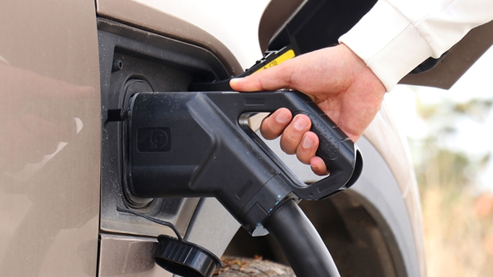 Çin elektrikli otomobillere enerji tüketim sınırı getirdi