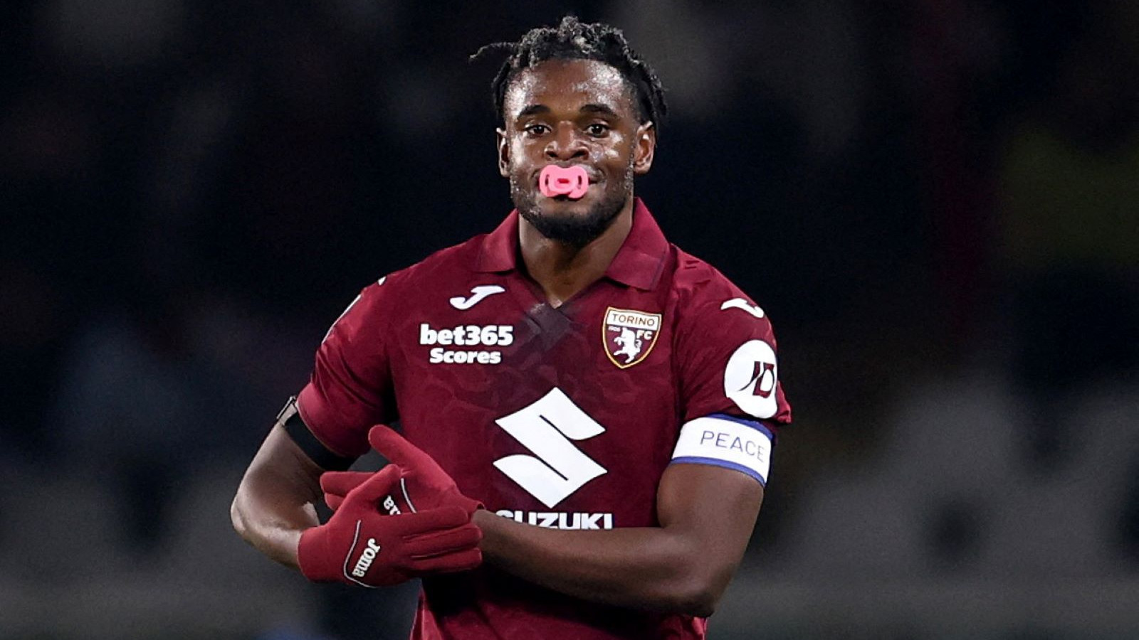 Beşiktaş yeni golcü için Torino'yla temasa geçti