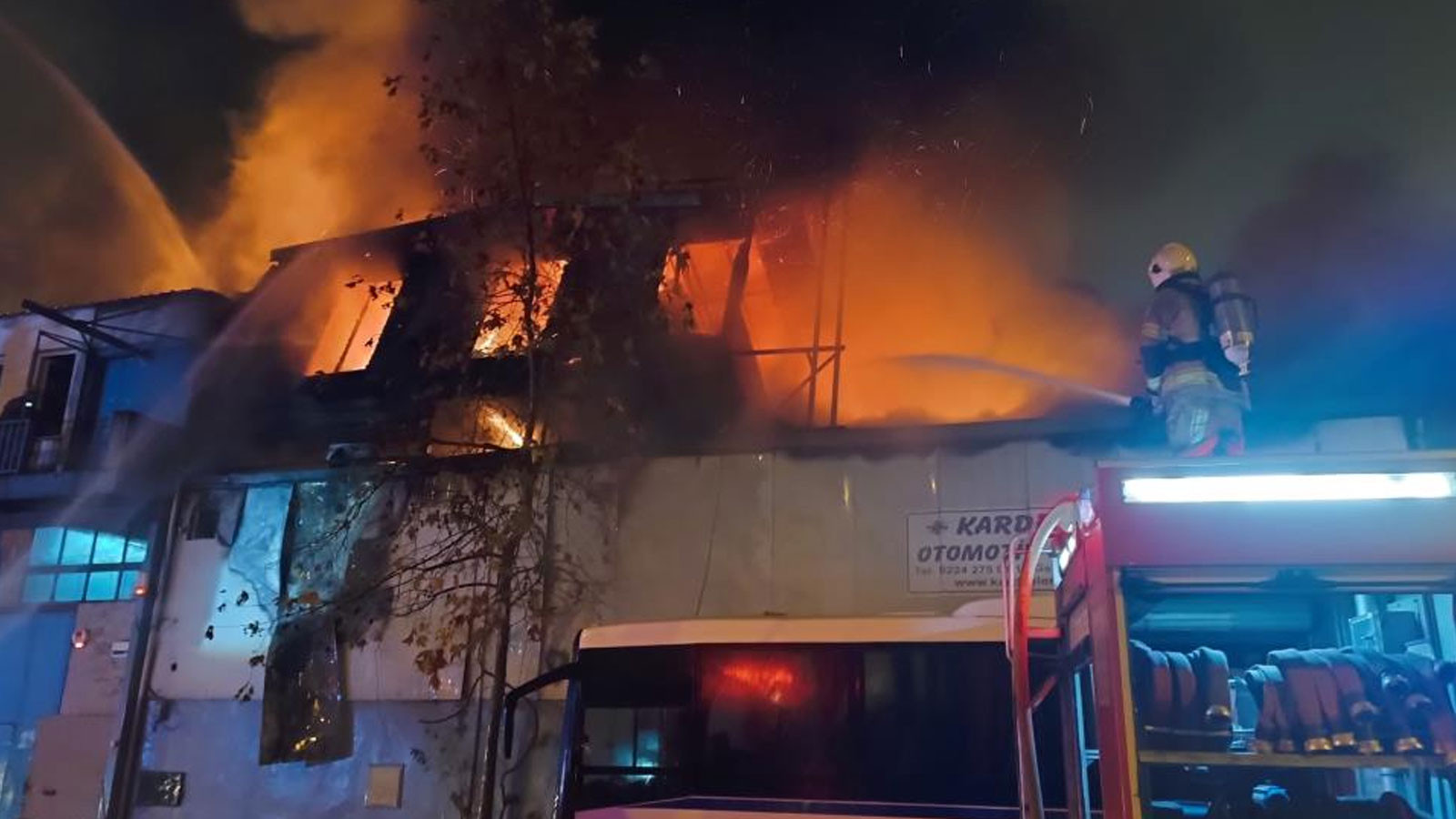 Bursa'da iş yeri yangını
