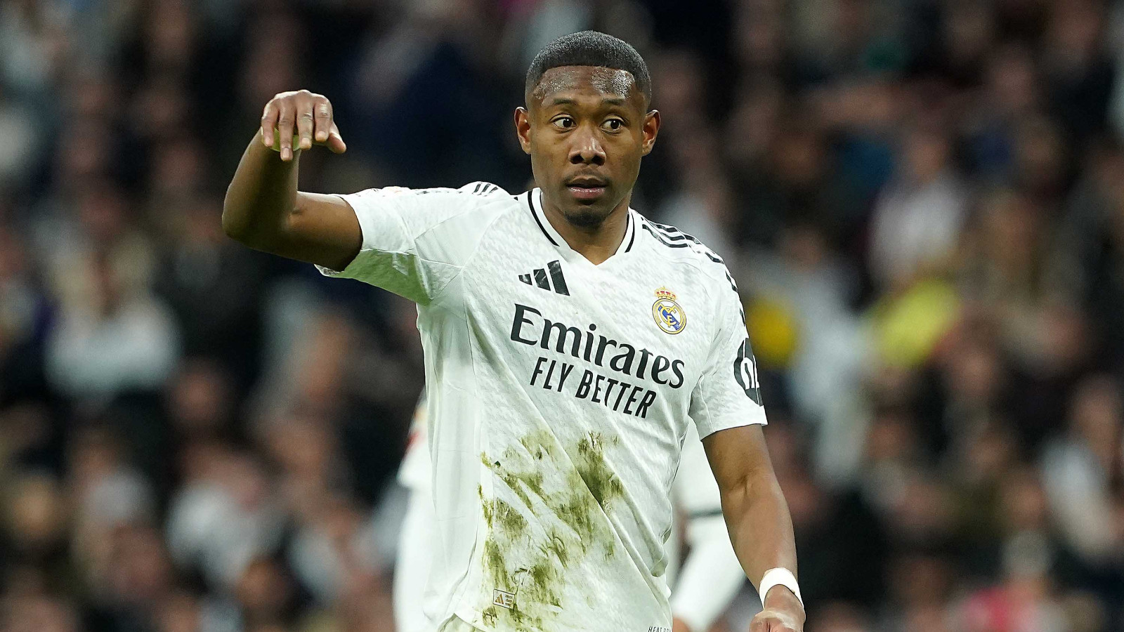 Galatasaray Rüdiger'i istedi, Real Madrid Alaba'yı verdi