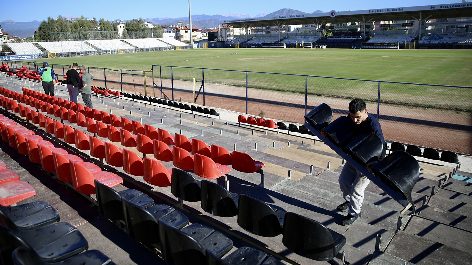 Fethiyespor'da Galatasaray hazırlığı! Seyyar tribün kuruluyor
