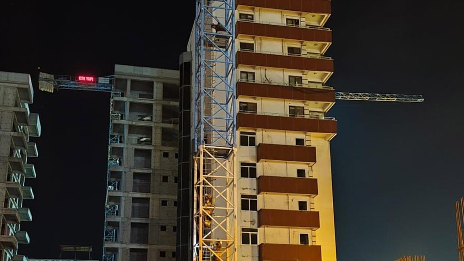 Hatay'da bir kişi vince çıkarak intihara kalkıştı