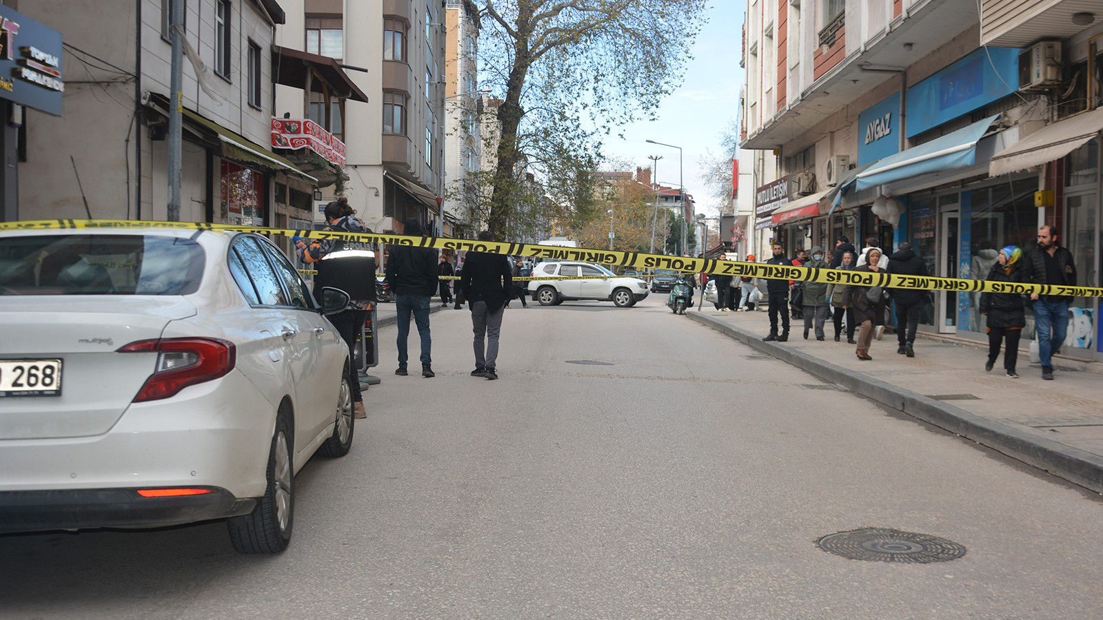 Ordu'da iş yerine kimliği belirsiz kişiler tarafından saldırı! O anlar kamerada