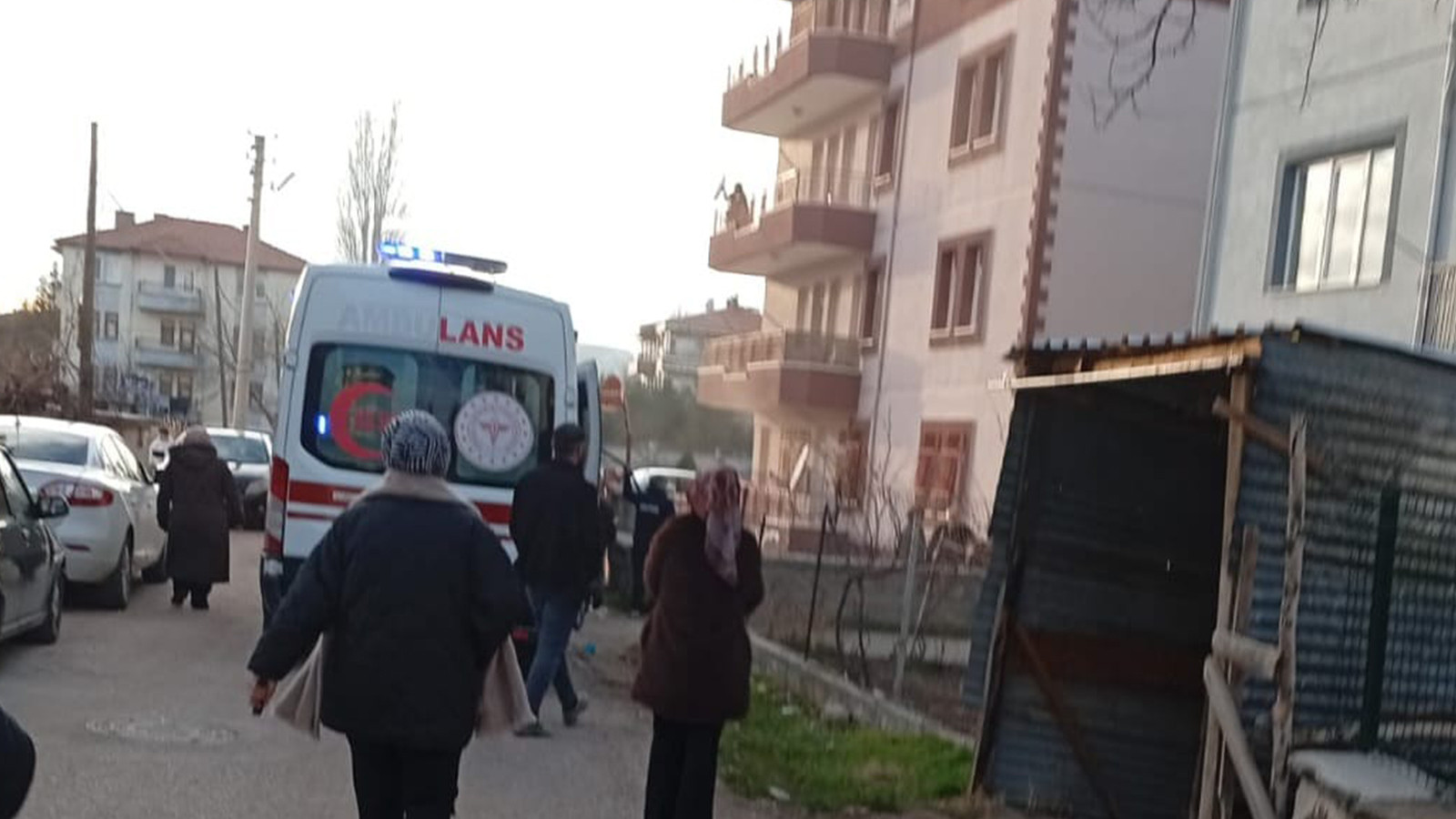 Ankara’da yangın; anne ve 3 çocuğu dumandan etkilendi