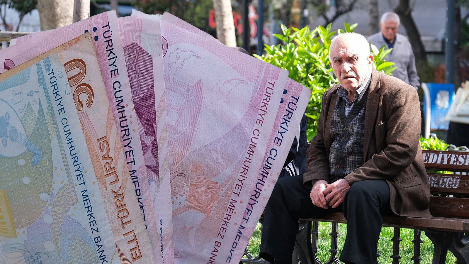 Emekli zammı için 3'lü zam senaryosu! Yeni maaşlar kuruşu kuruşuna hesaplandı