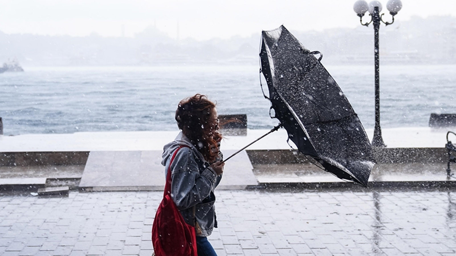 Meteoroloji tarih vererek uyardı: Kuvvetli fırtına geliyor