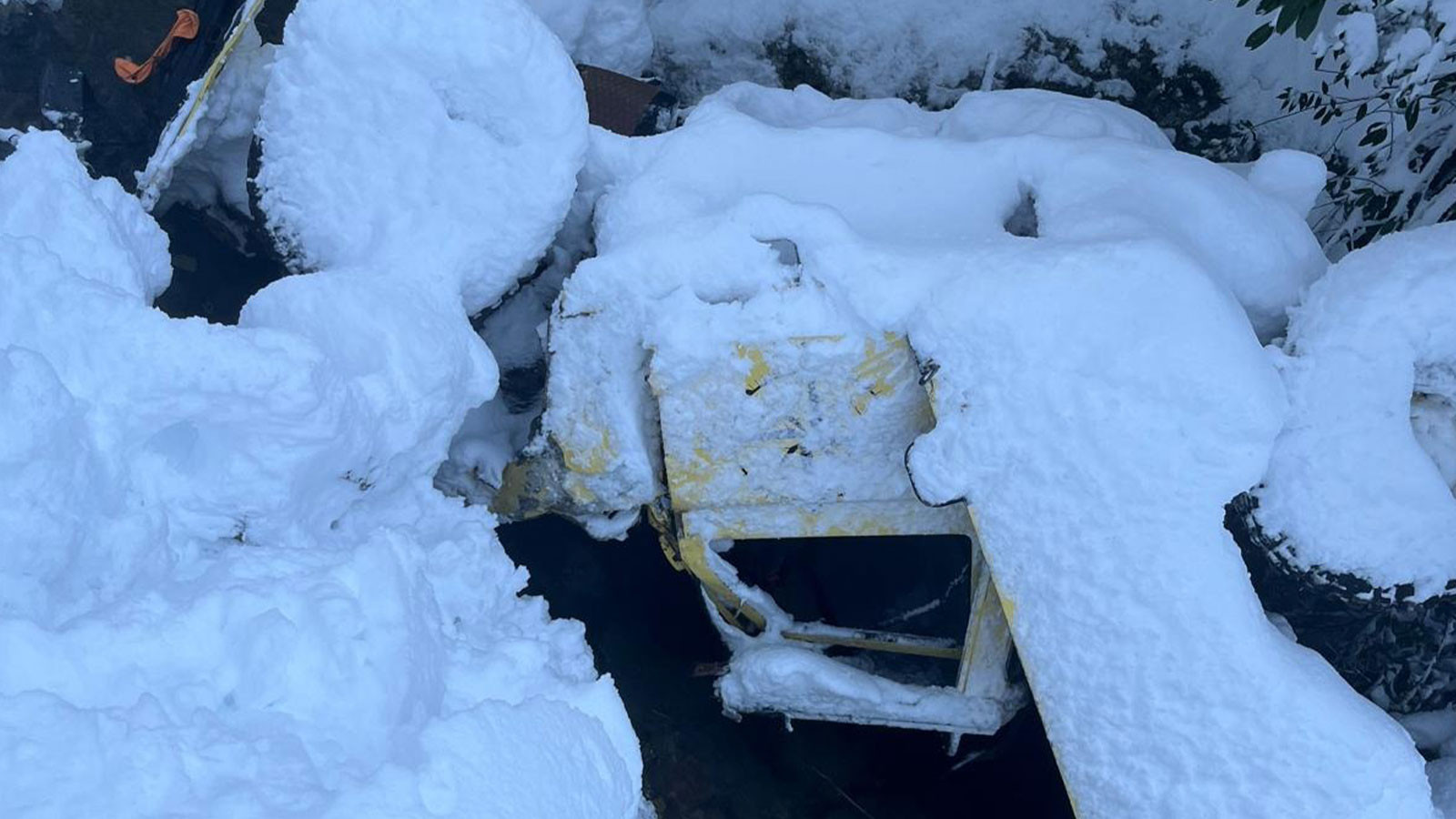 Rize'de feci kaza! Kontrolden çıkan cip uçuruma yuvarlandı: 2 kişi hayatını kaybetti