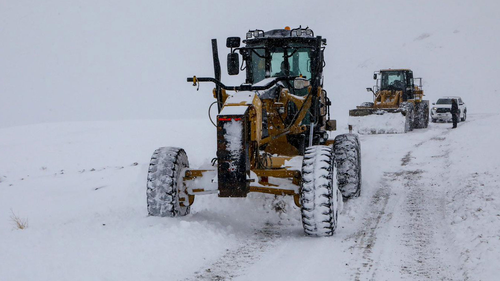 Sinop, Tokat, Kastamonu ve Amasya'da 736 köy yolu kar nedeniyle ulaşıma kapandı