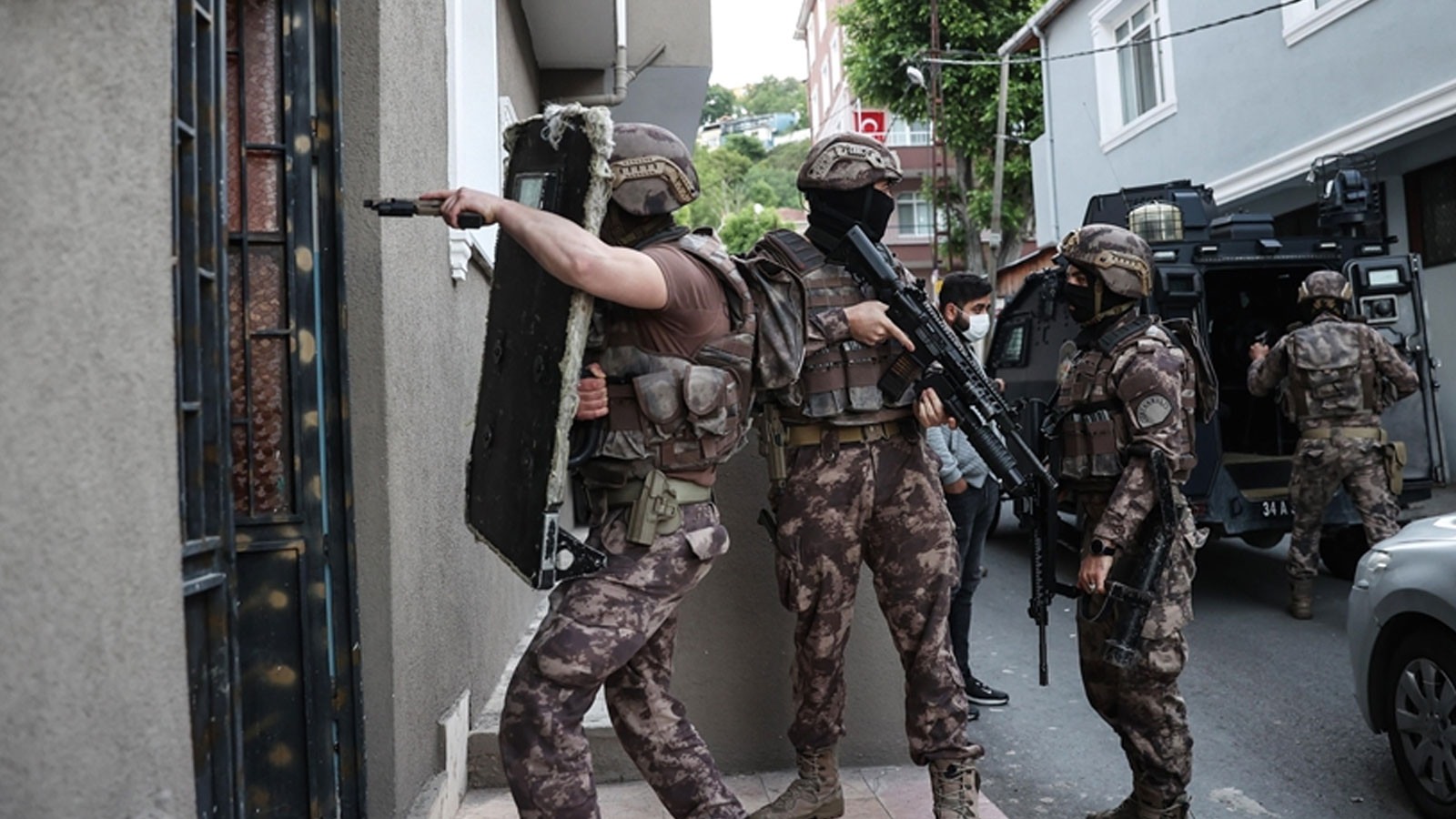 İstanbul'da DEAŞ operasyonu: 115 kişi hakkında gözaltı kararı