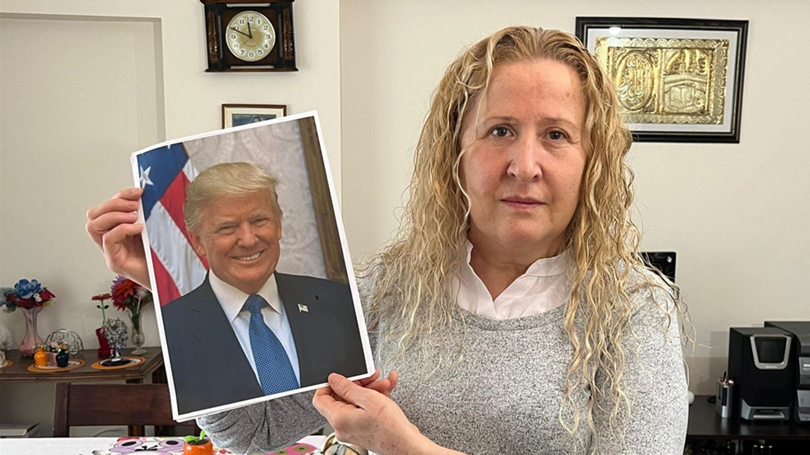 Ankara’da yaşayan Necla Özmen "Trump benim babam" diyerek babalık davası açtı! Mahkeme kararını verdi