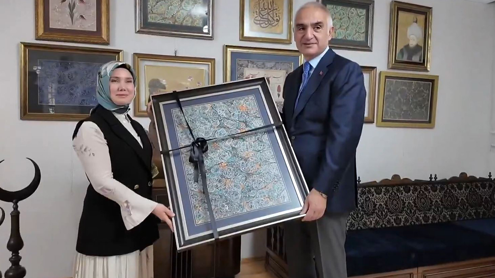 Bakan Ersoy'dan 'somut olmayan kültürel mirasa' yönelik paylaşım