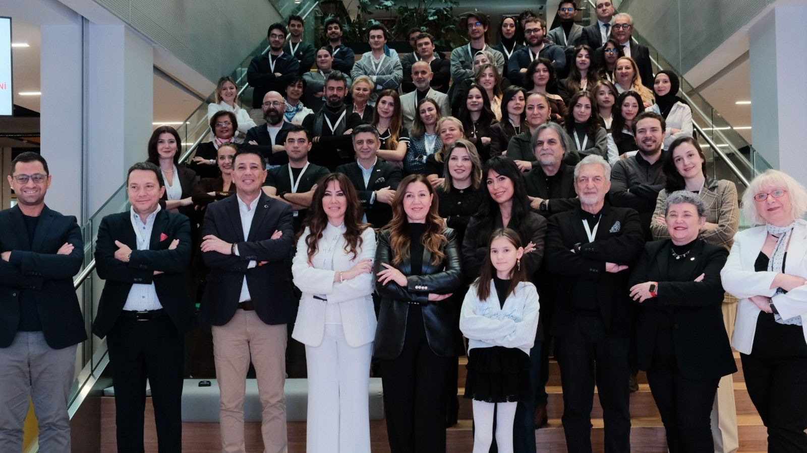 Gençler 10 Hafta Boyunca Şirket Yönetti, Global Başarıya Ulaştı