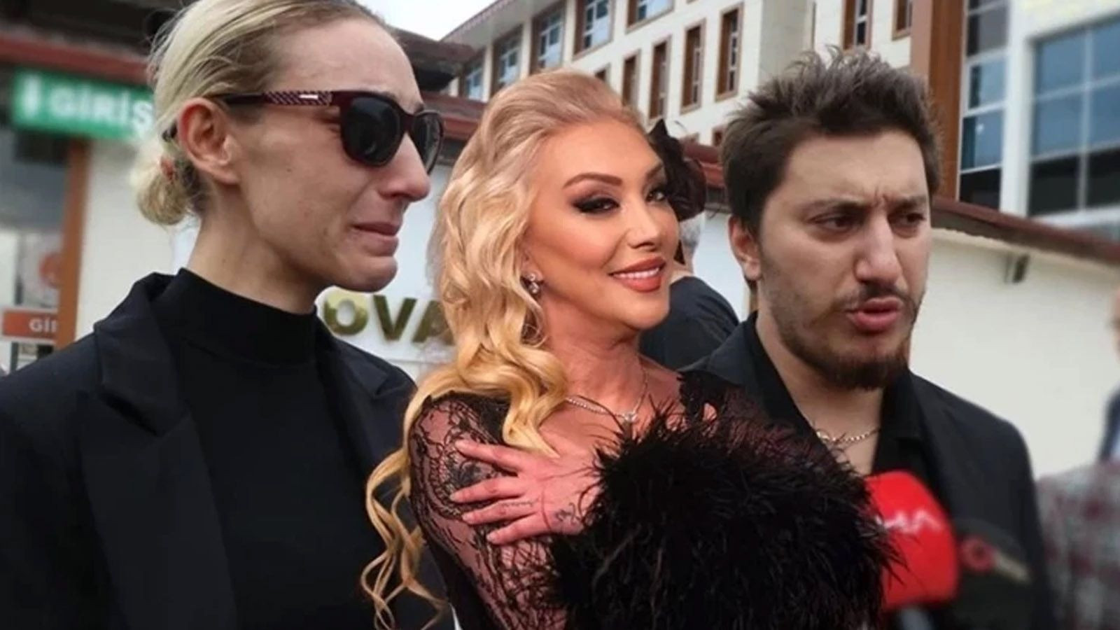 Güllü'nün oğlundan zehir zemberek sözler! "Hangi insan evladı onu benden alabilir?"