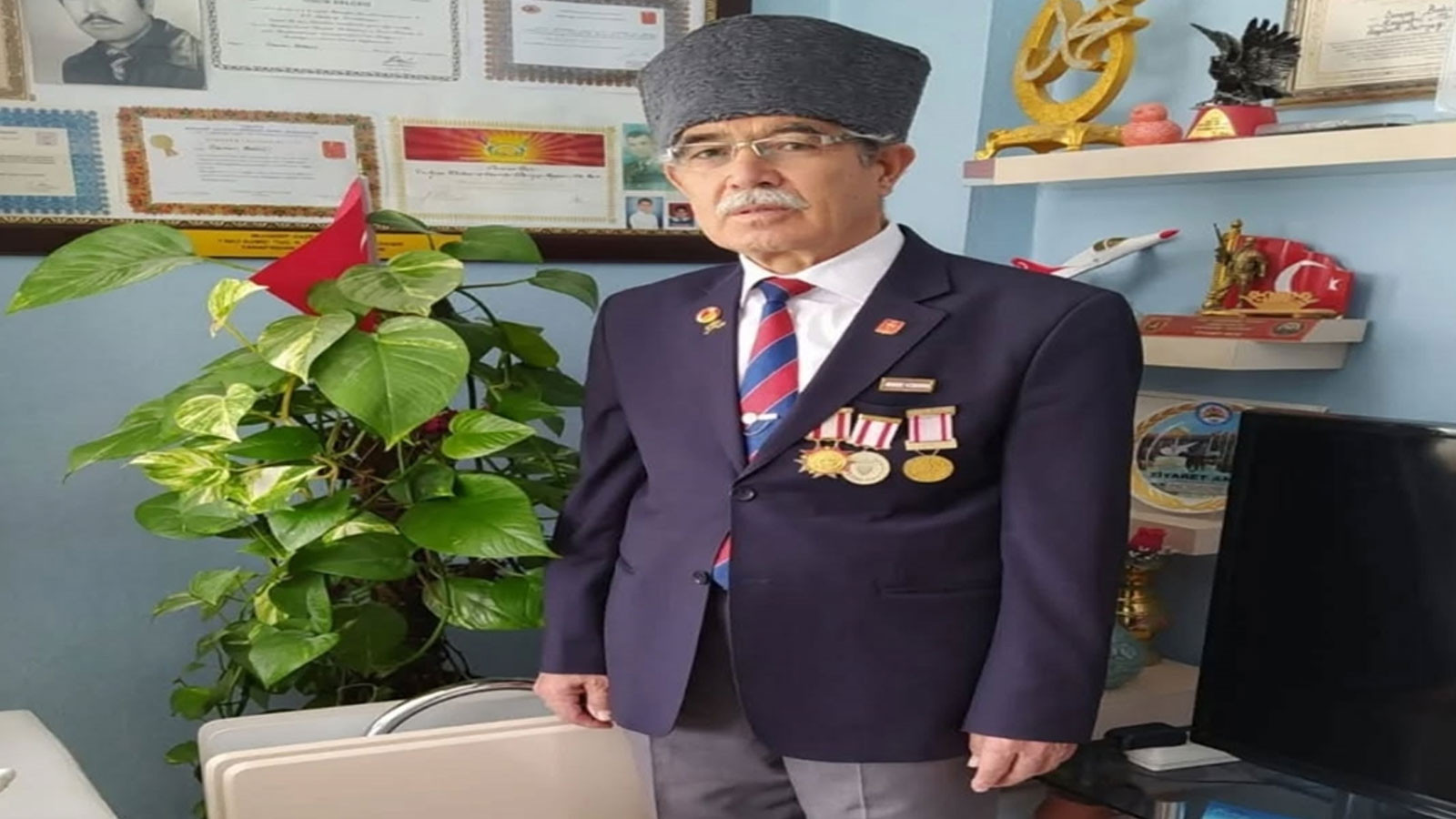 Kıbrıs gazisi, cami çıkışı evine giderken kazada yaşamını yitirdi