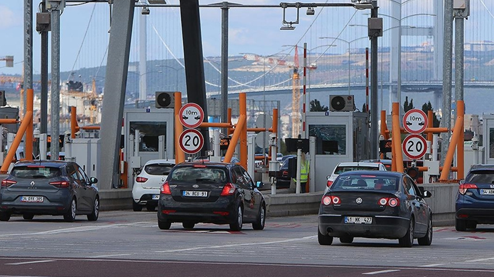 Köprü ve otoyol geçiş ücretlerine zam geldi