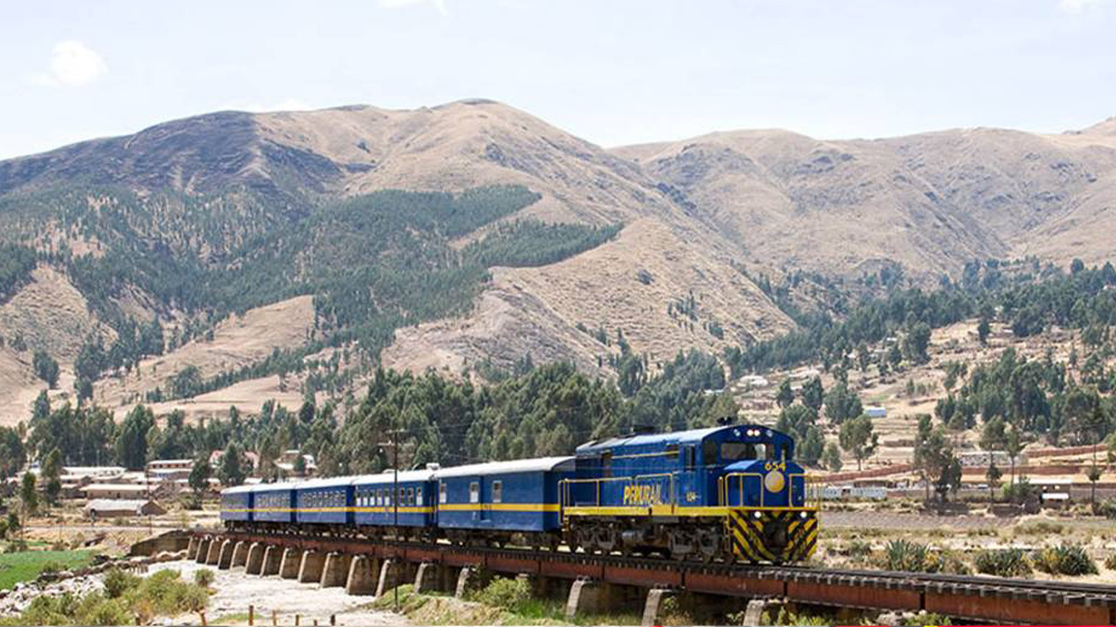 Peru'da iki tren çarpıştı: Ölü ve yaralılar var