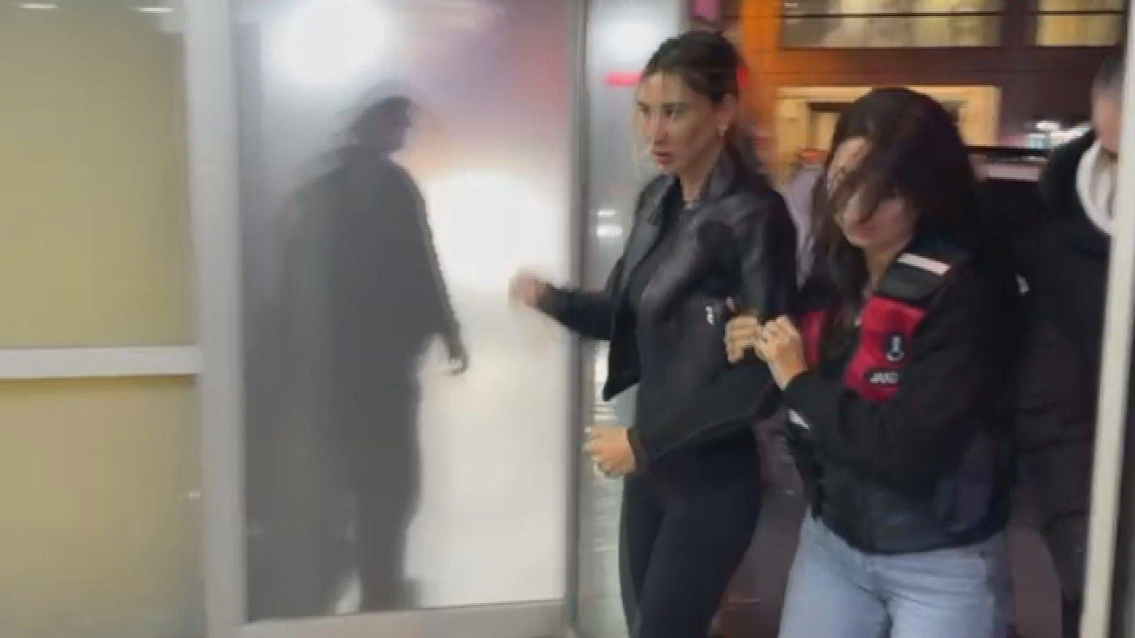 Şeyma Subaşı adli kontrol talebiyle nöbetçi hakimliğe sevk edildi