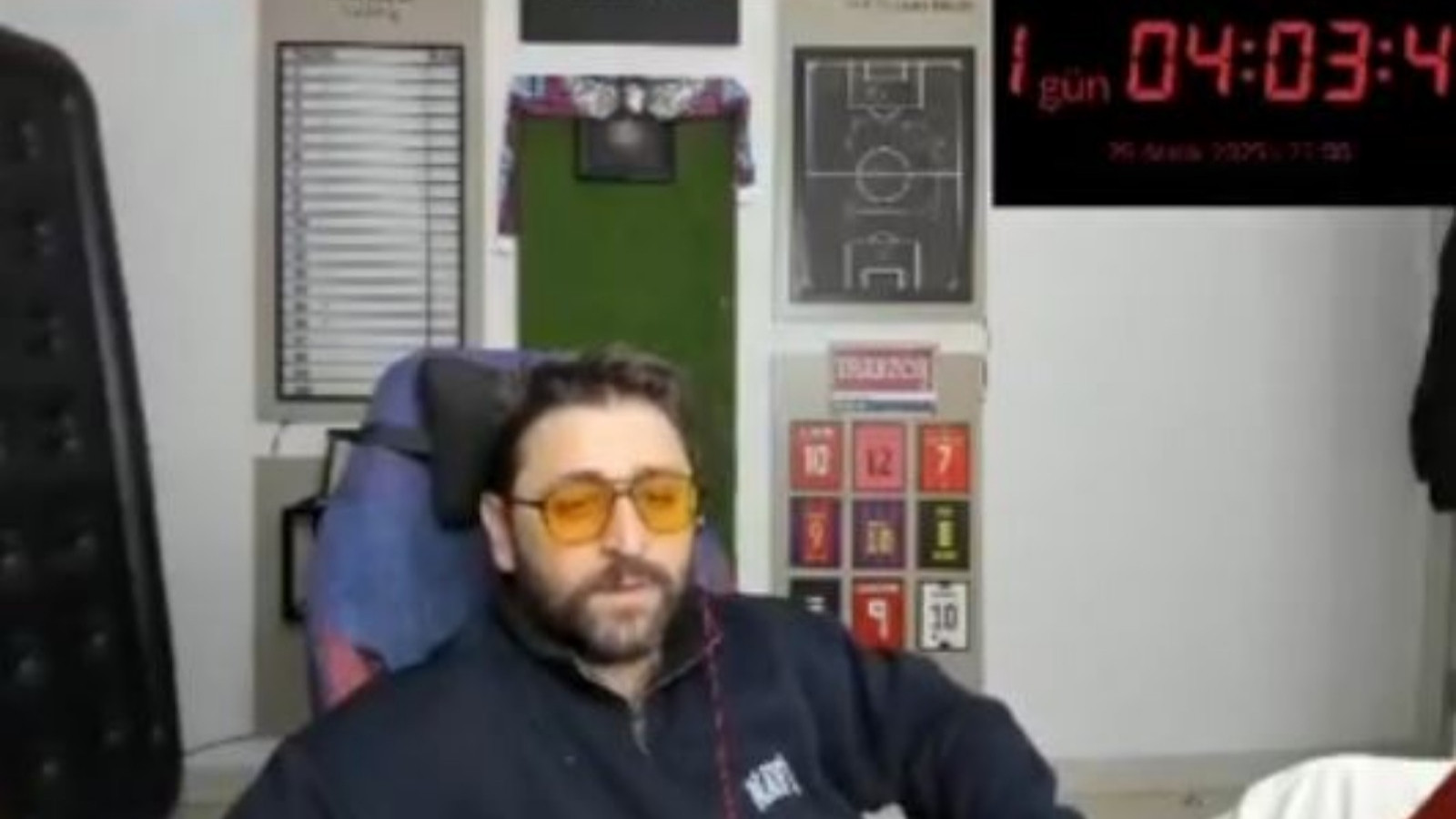 Trabzonspor'un transferlerini bekleyen yayıncı Gökhan Erdem 1 gündür yayında