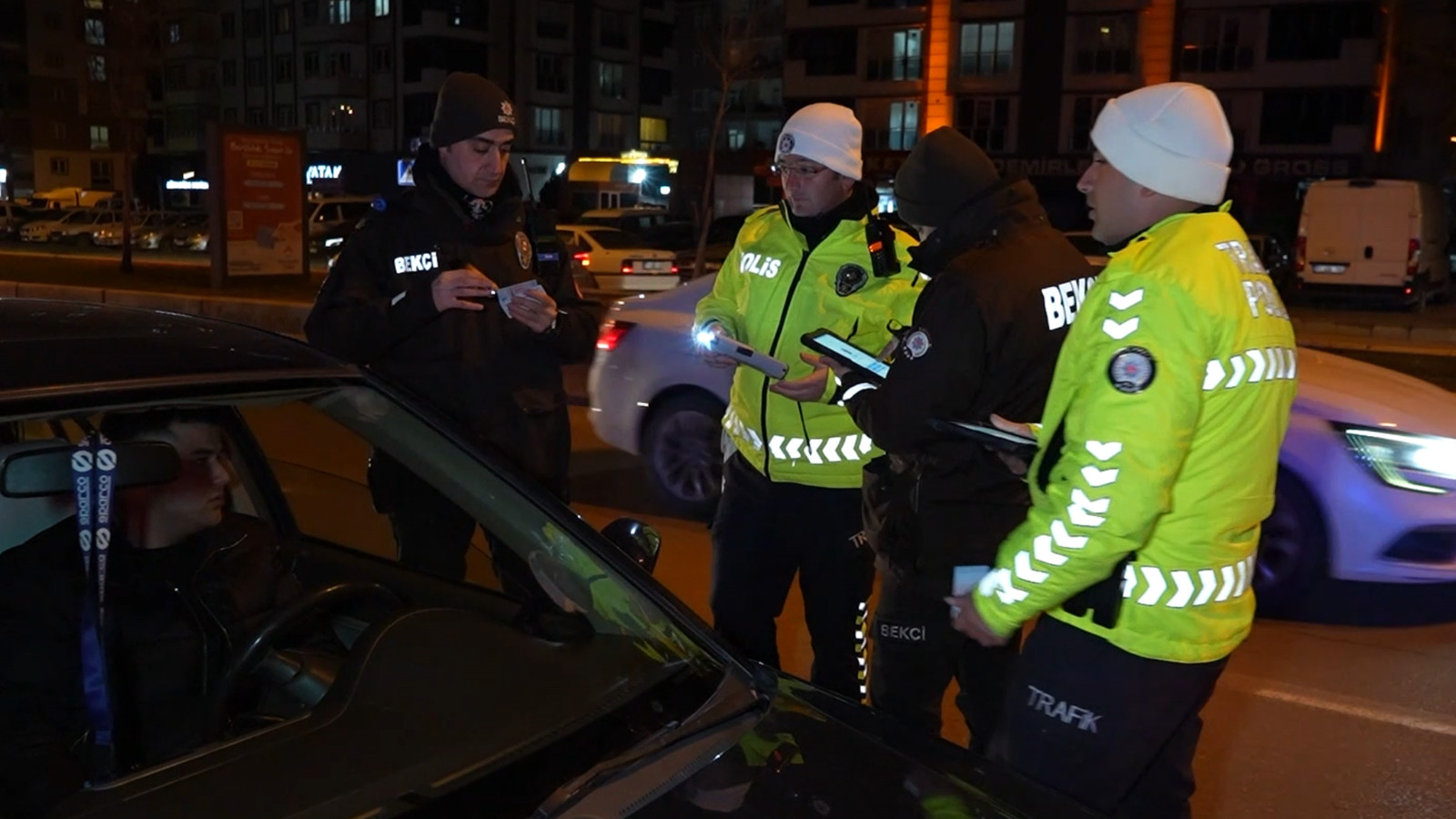 43 ilin geçiş güzergahında sıkı denetim