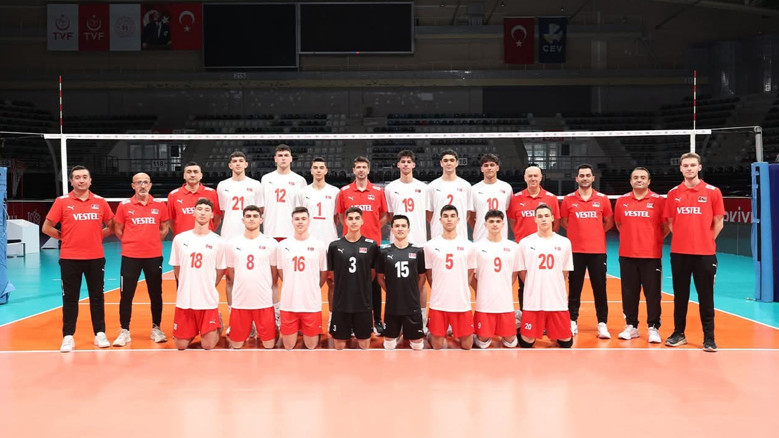 Türkiye U18 Erkek Voleybol Milli Takımı, Ankara'da kampa girdi