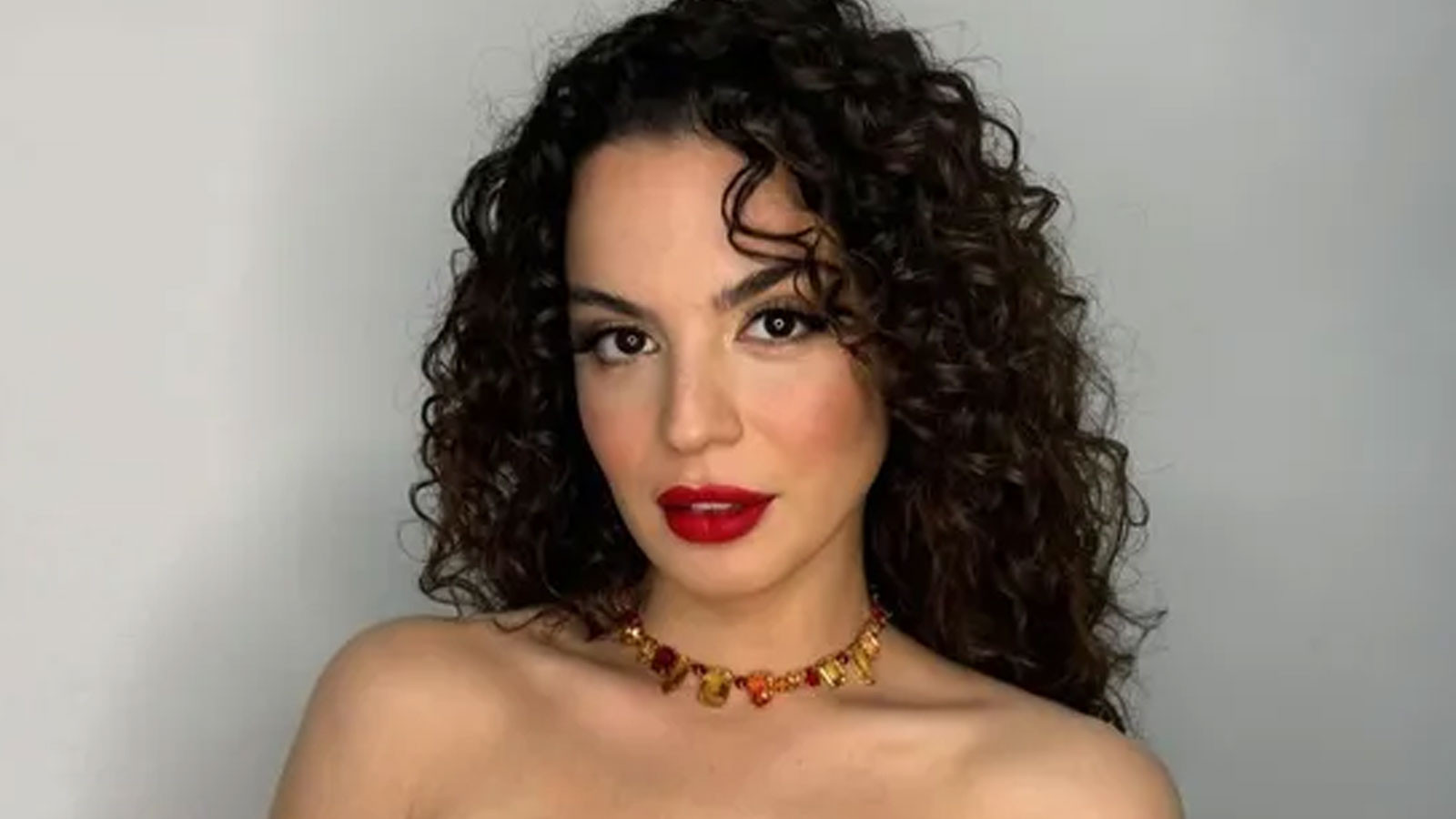 Doktor hatası yüzünden yeniden ameliyat olacak! 'Yanlışlıkla bağırsağımı kestiler'