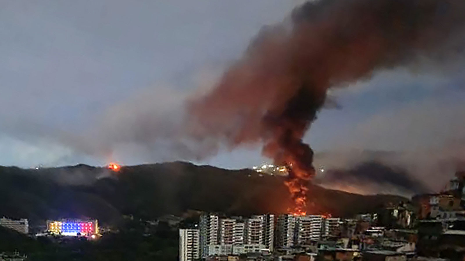 ABD'nin Venezuela'ya saldırısına dünyadan farklı tepkiler geldi