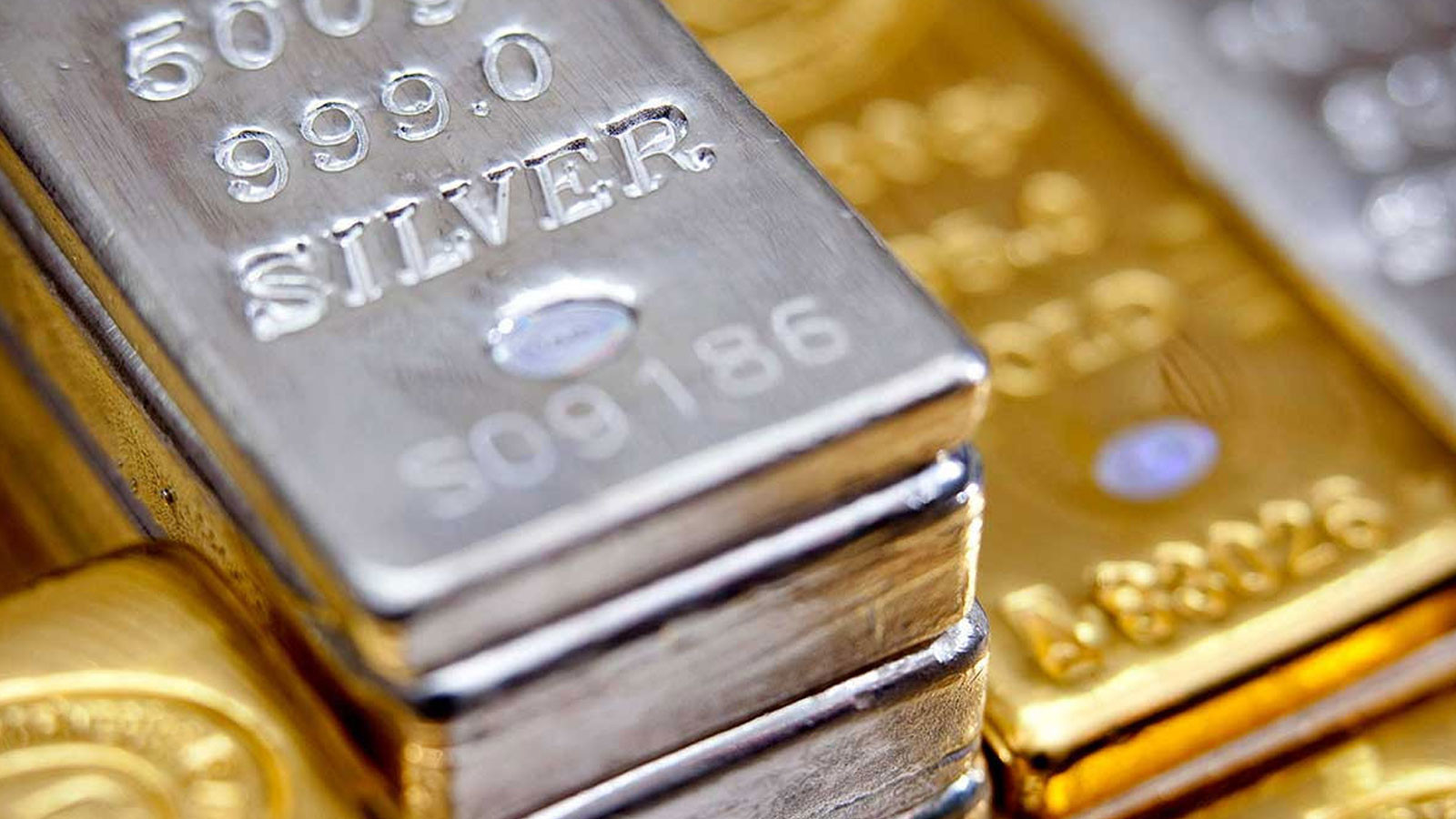 Gümüşü olanlar altını olanlardan daha çok kazandı!