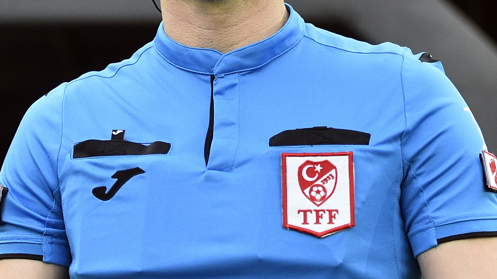 Süper Kupa'da Galatasaray - Trabzonspor ve Fenerbahçe - Samsunspor maçlarının hakemleri açıklandı