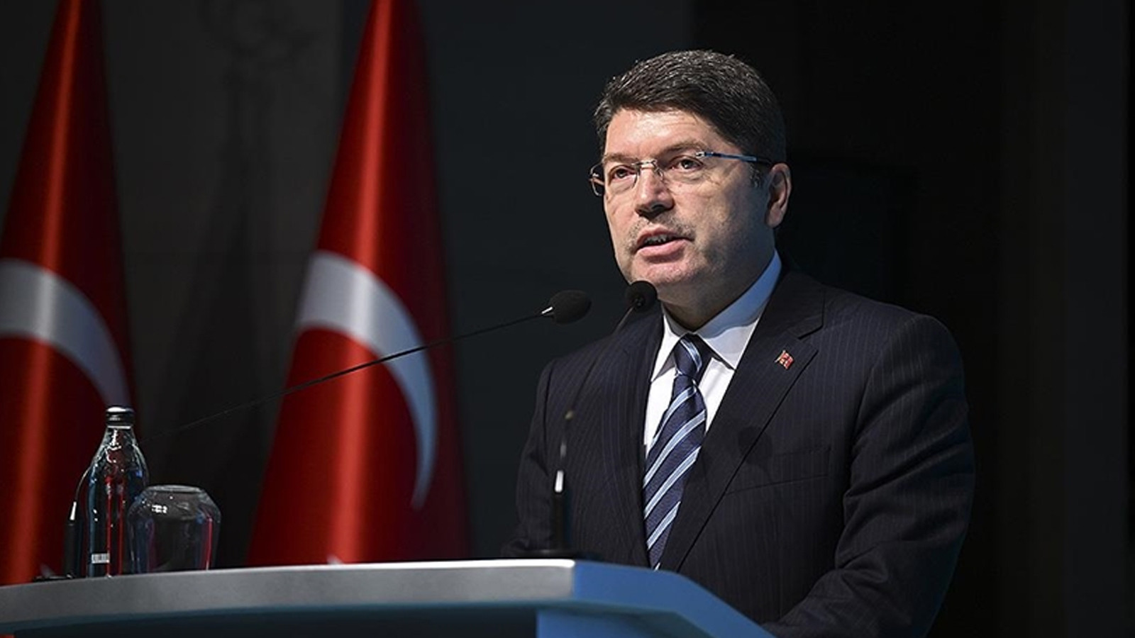 Bakan Tunç'tan Özgür Özel'e sert cevap