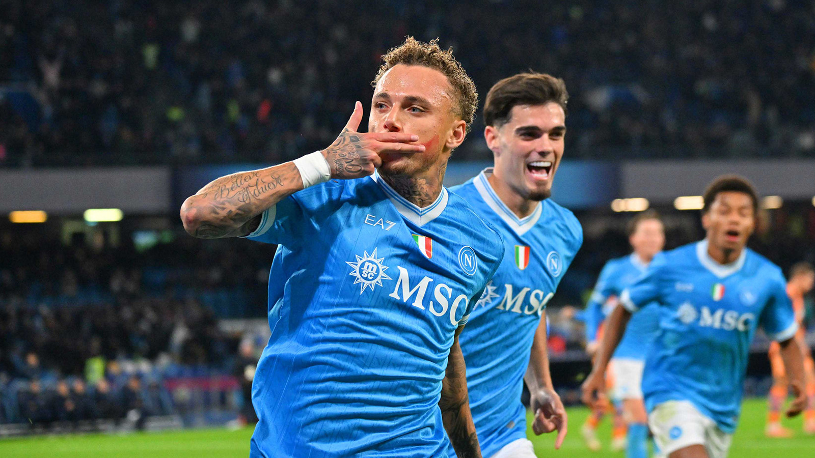 Galatasaray'da hedef Noa Lang! İşte transferdeki son durum