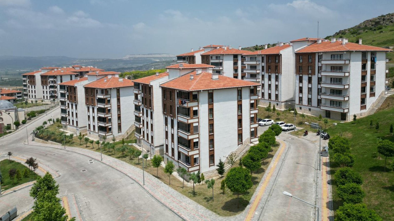 TOKİ 500 bin konut projesi: Kura takvimi belli oldu