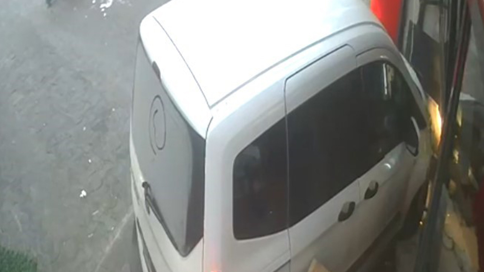 Adres Konya: Dönerciye giden ticari aracın talihsiz kazası