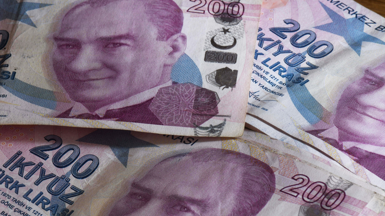 Zamlı memur ve emekli maaşları tek tek hesaplandı! İşte ödeme takvimi...