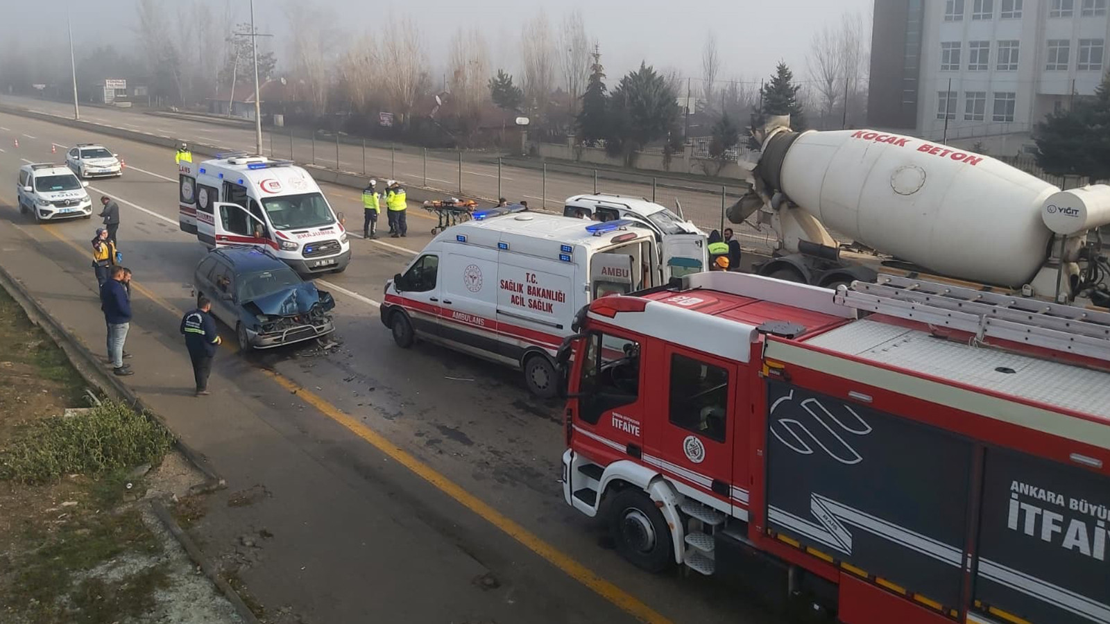 Ankara'da yoğun sis kazaya neden oldu: 5 yaralı