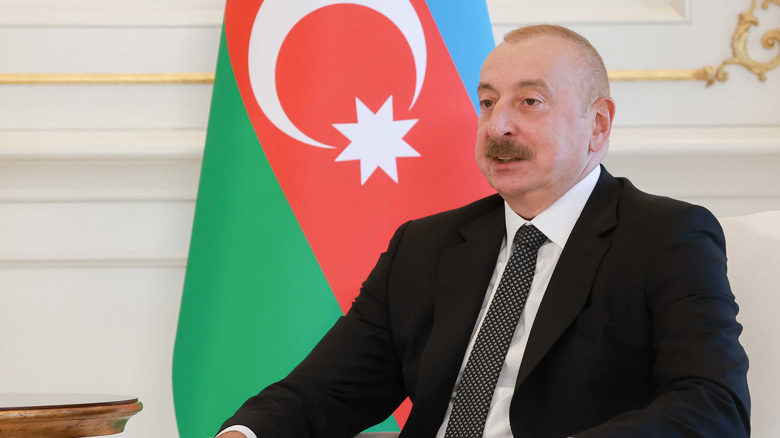 Azerbaycan Cumhurbaşkanı İlham Aliyev'den Türk dünyasına çağrı: Ortak askeri tatbikatlarla iş birliğini artırmalıyız