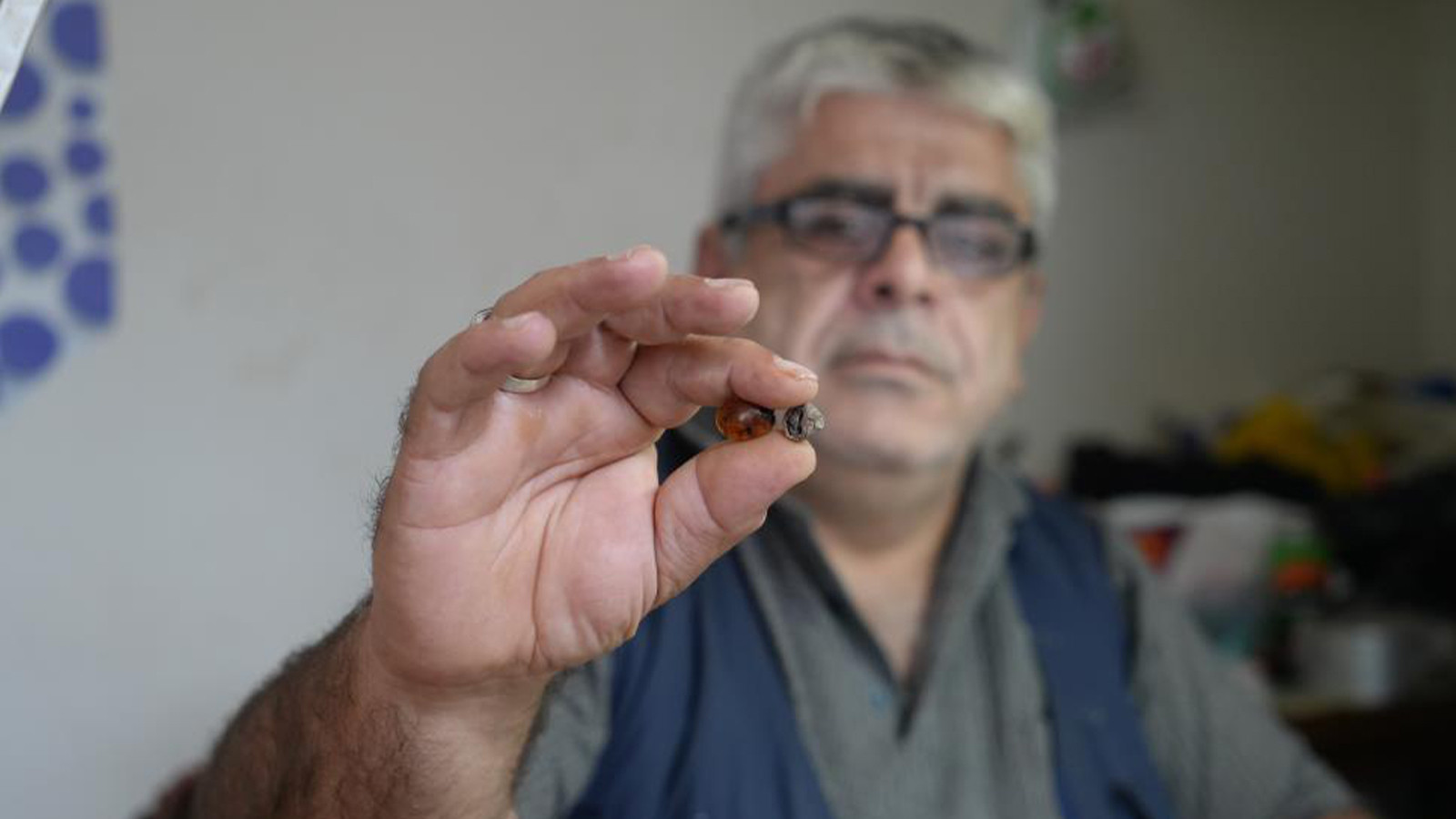 Bayburtlu usta taş işlerken buldu; milyonlarca yıllık!