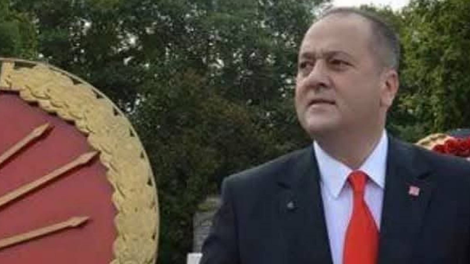 CHP'li eski başkan ofisinde ölü bulundu