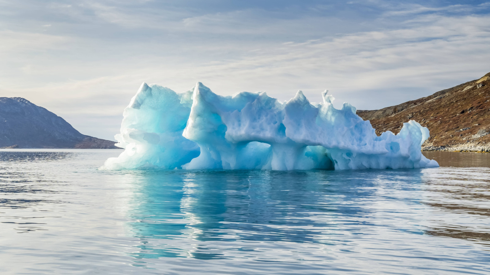 "Danimarka, Grönland'ı ABD'ye vermeye ikna edilmel…