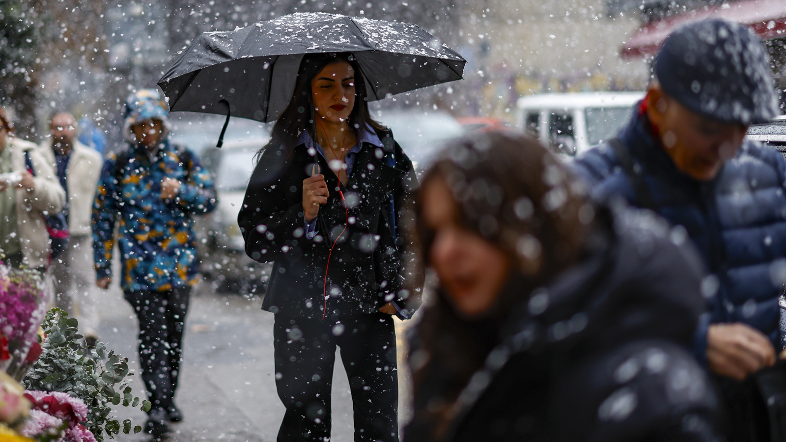 Kar ve soğuk hava geri dönüyor! 36 il için sarı alarm: İstanbul ve Ankara dikkat