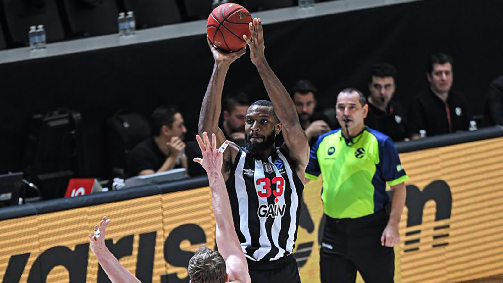 Beşiktaşi GAIN, Ratiopharm Ulm'ü farklı mağlup etti