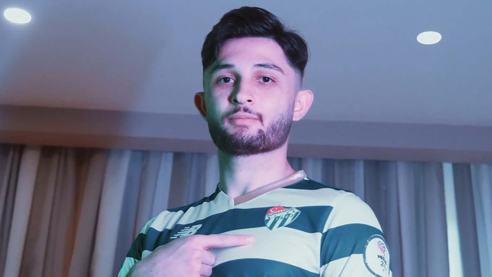 Bursaspor, Salih Kavrazlı'yı renklerine bağladı