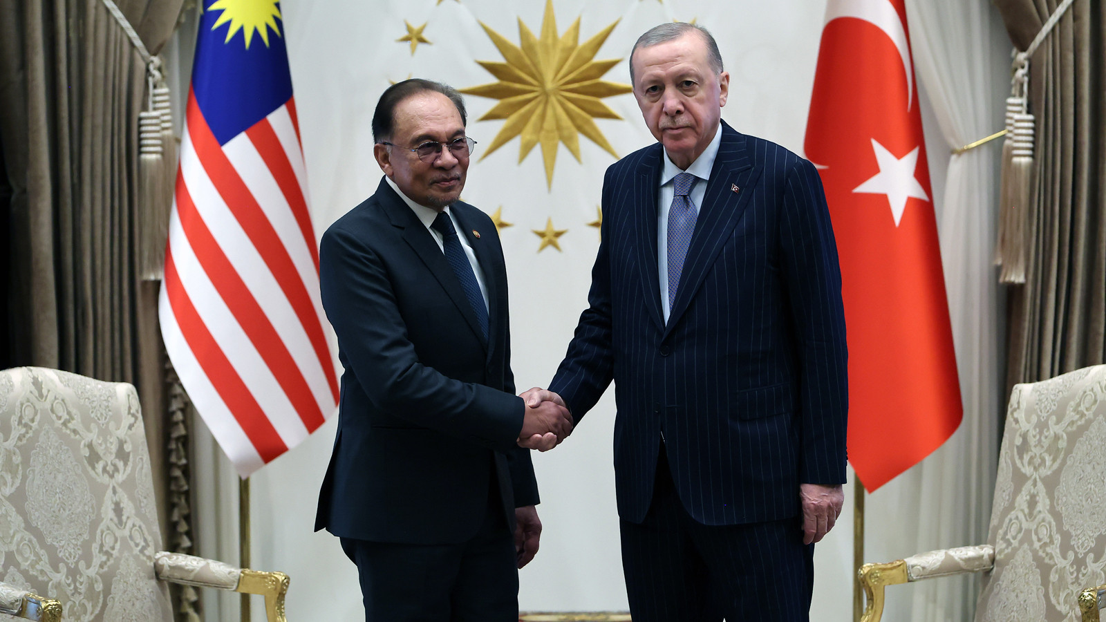 Cumhurbaşkanı Erdoğan'dan önemli açıklamalar