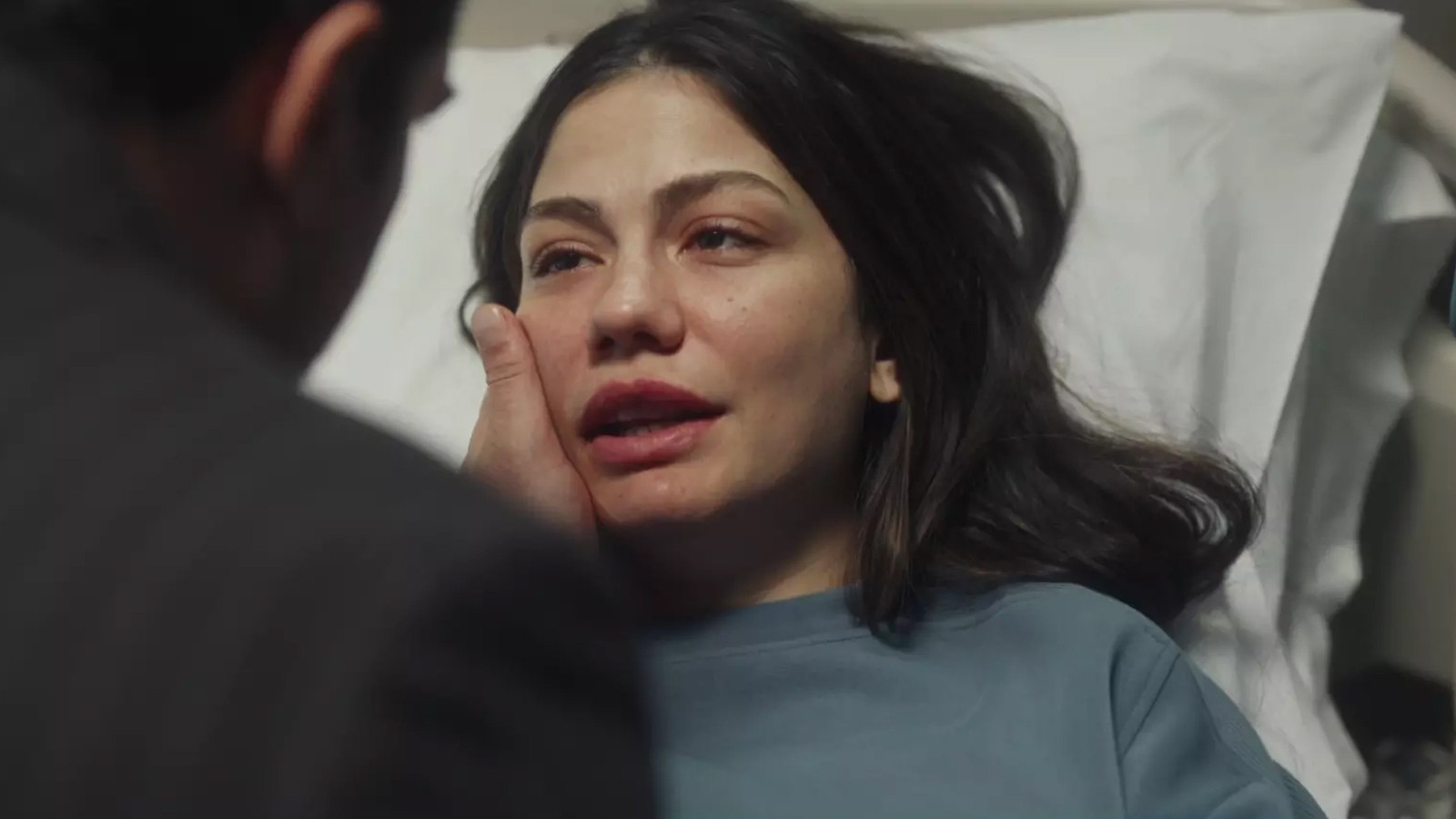 Eşref Rüya bu akşam var mı, yok mu?