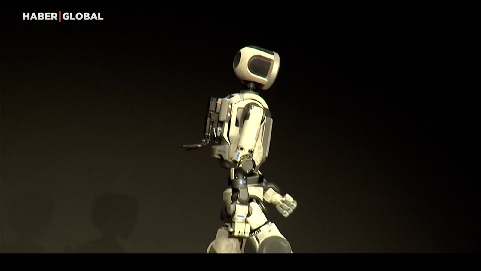 Güney Kore'den ilk: Otomotiv firması fabrikada insansı robot dönemini başlatıyor