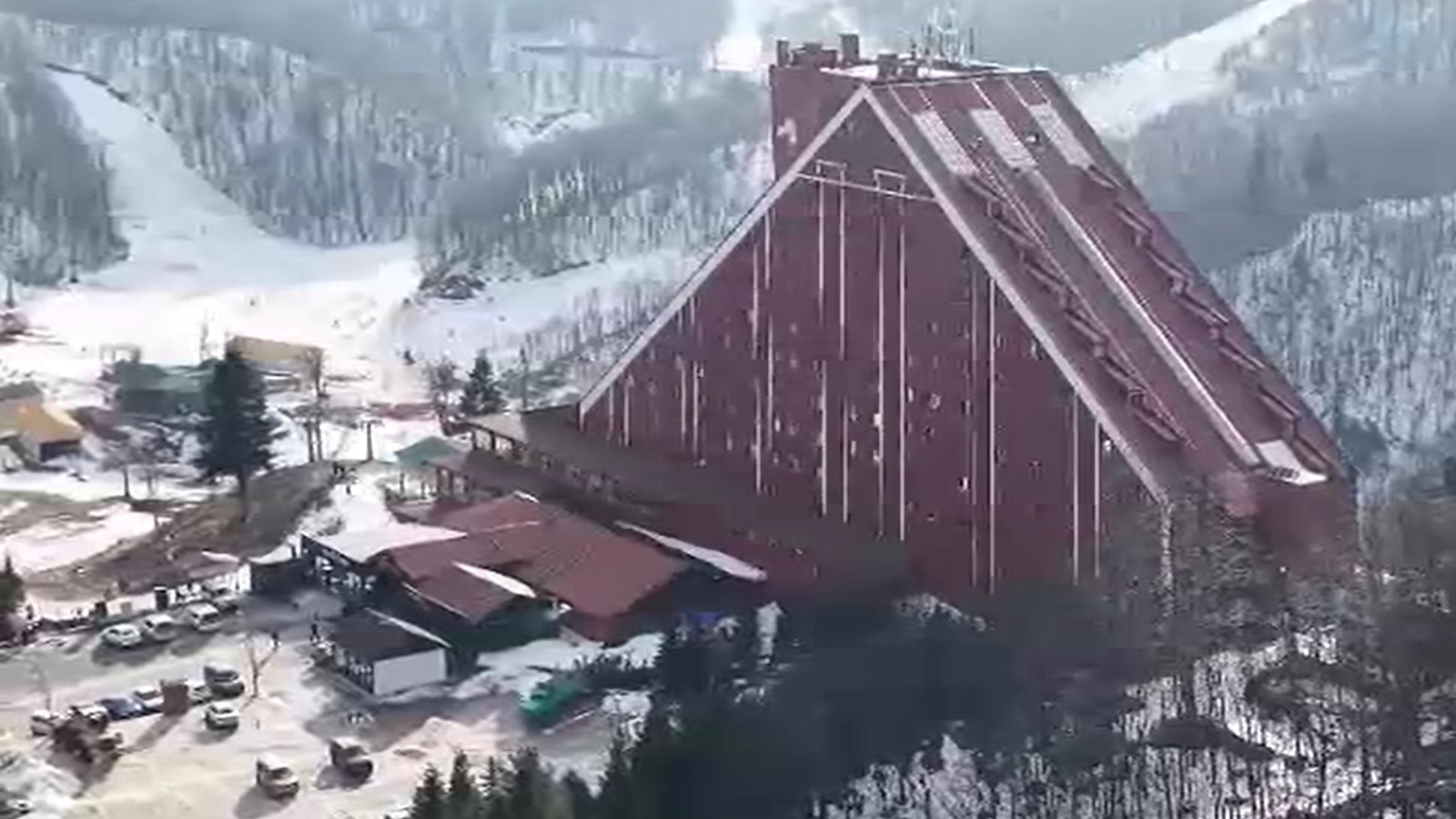 Kartepe'deki kayak oteli mühürlendi