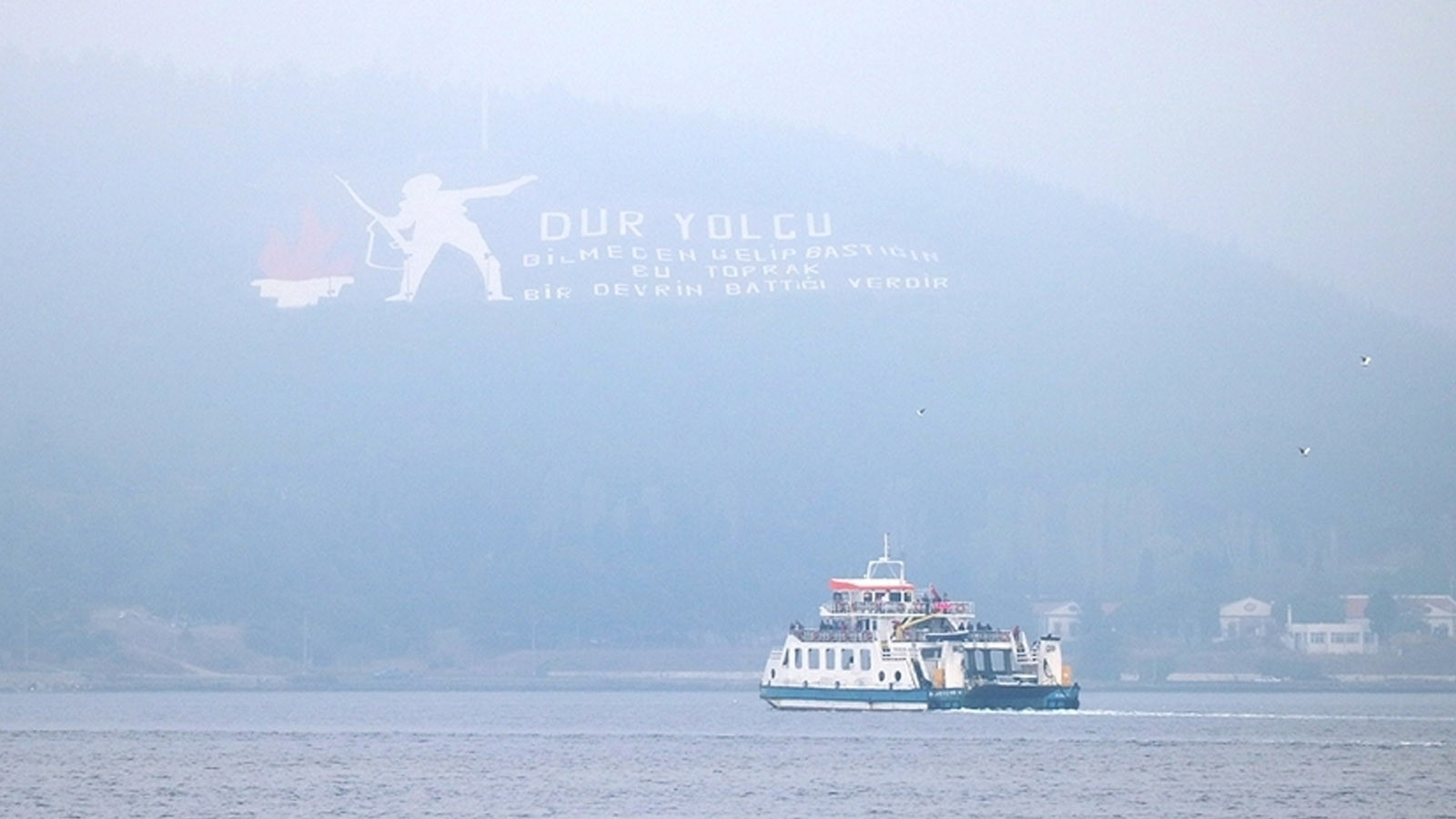Çanakkale Boğazı transit gemi geçişlerine kapatıldı