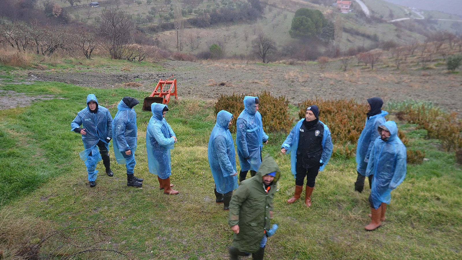 Şerife Çınar için seferberlik: İz takip ve kadavra köpekleri arıyor
